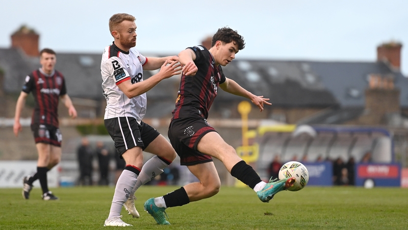 Bohemians and Dundalk face off in one of two Premier Division games tonight