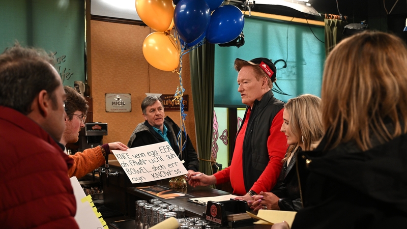 Conan Gaelach O'Brien, fear seachadta balúin i Ros na Rún