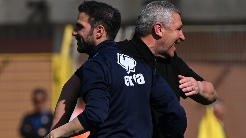 Cesc Fabregas and Osian Roberts have seen Como win five of their last six encounters in Serie B