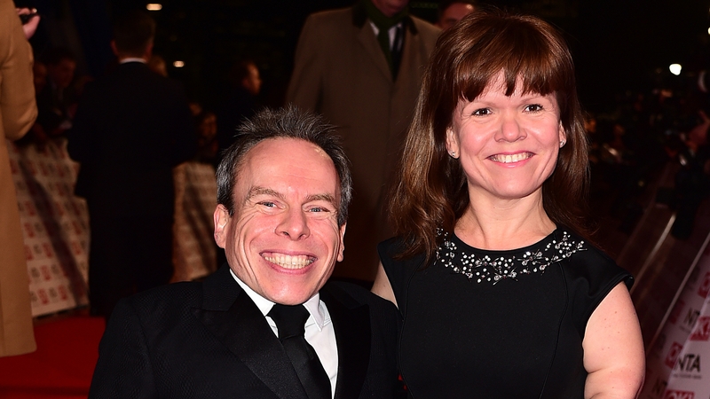 Warwick Davies pictured with his wife Samantha Davis in 2015