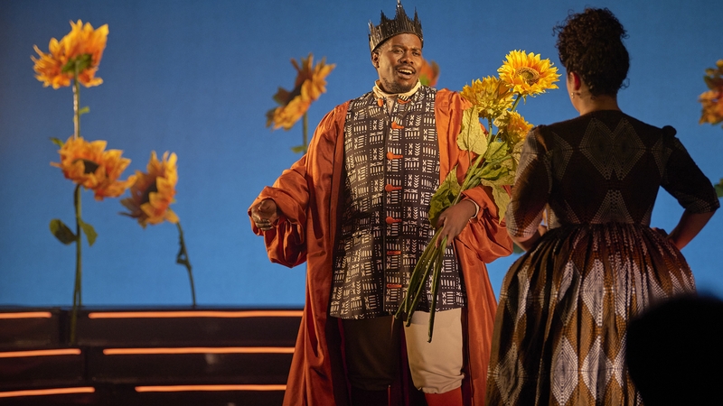 Chuma Sijeqa Clistene (L) and Alexandra Urquiola Aristea (R) in INO's L'Olimpiade (Pic: Ros Kavanagh)