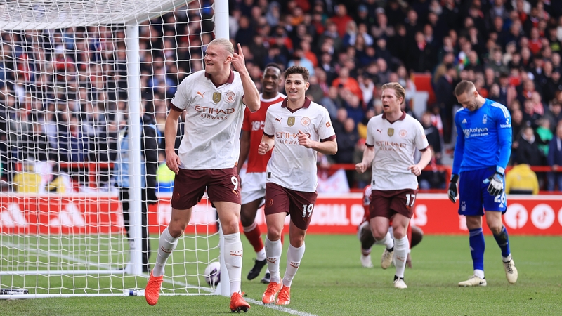 Erling Haaland (L) got the killer second goal for Manchester City