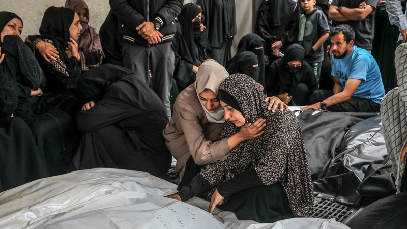 Caint ar shos comhraic ach níl deireadh leis an marú fós, Rafah, 29 Aibreán 2024