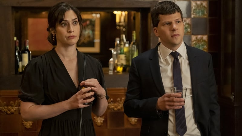 Fleishman Is in Trouble