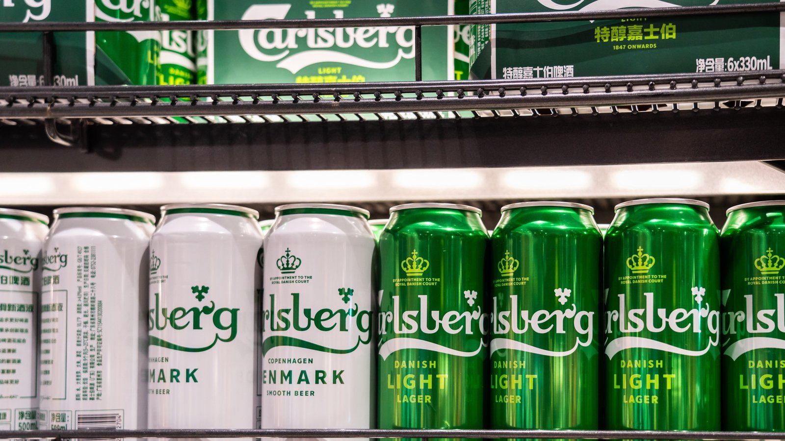 Carlsberg's annual profits beat forecasts on Britvic deal