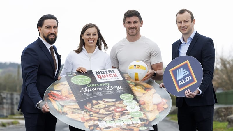 Dean Siney, founder & MD of NutriQuick, Louth ladies gaelic footballer Eimear Murray, Galway gaelic footballer Shane Walsh and Billy Carr, Buying Director ALDI Ireland
