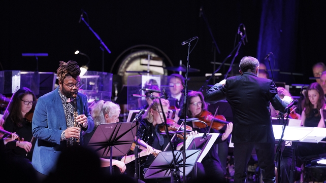 Berginald Rash - clarinet - is pictured performing J. Stamitz: Clarinet Concerto Bb 1st Movt