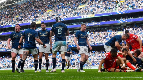 Leinster led 27-14 at half-time when the teams met last season