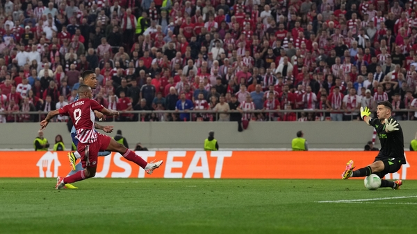 Ayoub El Kaabi nutmegs Emiliano Martinez to complete his brace