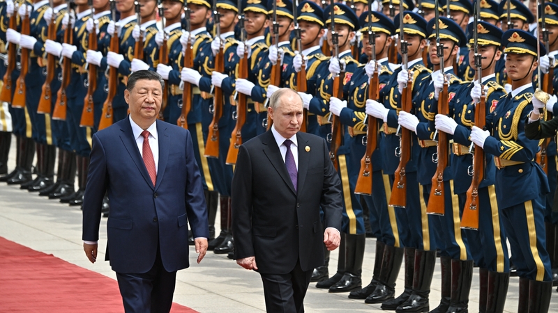 Xi Jinping greeted Vladimir Putin on a red carpet outside the Great Hall of the People in Beijing