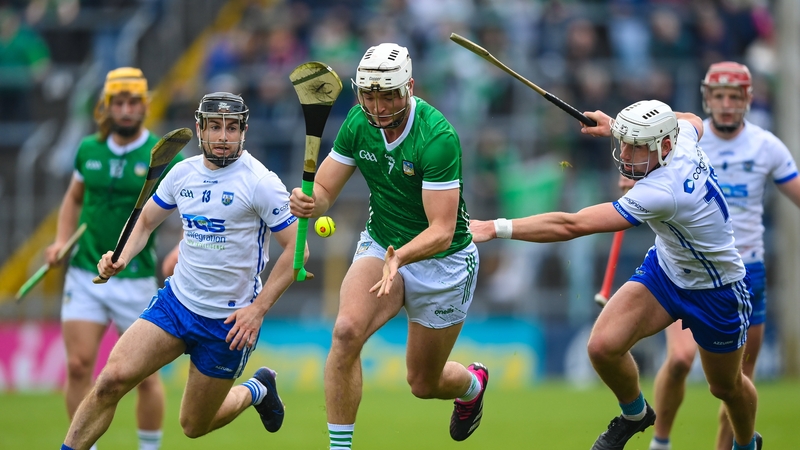 Kyle Hayes of Limerick has Colin Dunford (l) and Neil Montgomery in pursuit during last season's Munster clash