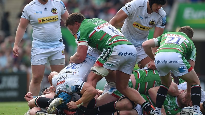 Jasper Wiese was sent off after this ruck