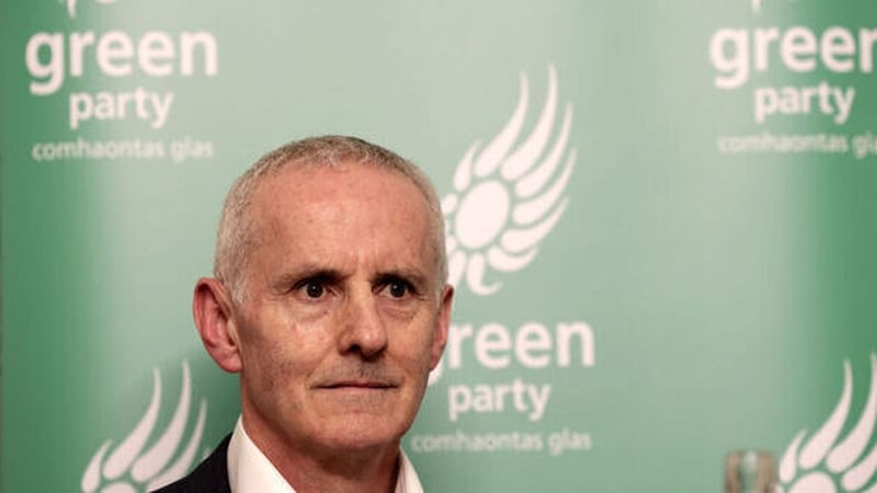 Tá a shuíochán i bParlaimint na hEorpa caillte ag Ciarán Cuffe, Comhaontas Glas