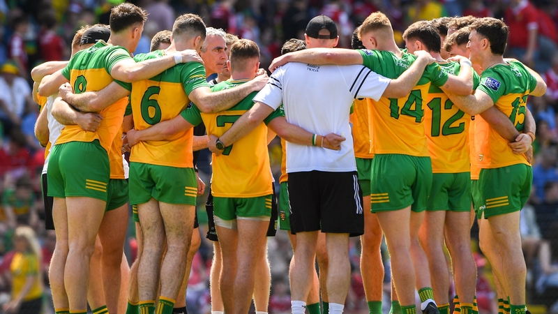 Jim McGuinness addresses his Donegal players before the All-Ireland SFC series clash with Cork