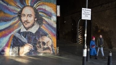 Study Hub 2025: Leaving English Paper 2 Exam Tips