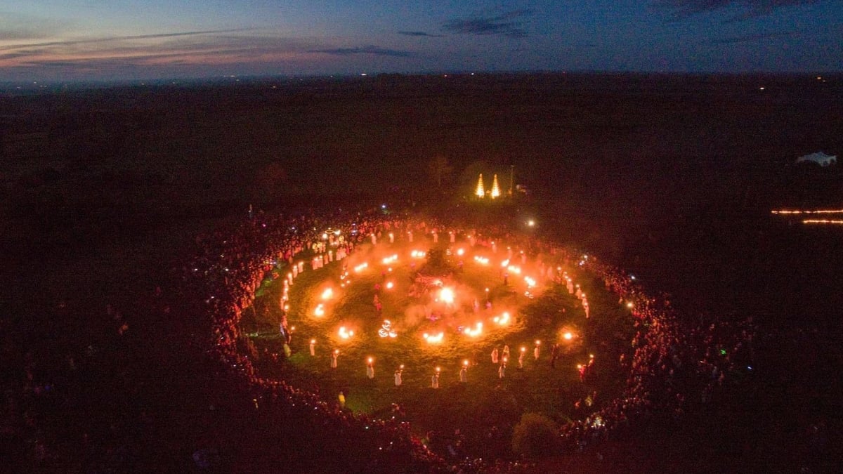 Mayday festival on the Hill of Uisneach 