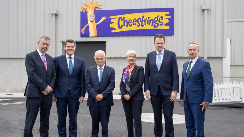 Pat Murphy, CEO, Kerry Dairy Ireland, Minister Peter Burke, Tom Moran, Chairman of Kerry Group, Catherine Keogh, Chief Corporate Affairs Officer, Kerry Group, Minister Charlie McConalogue, Leo Clancy, CEO, Enterprise Ireland.