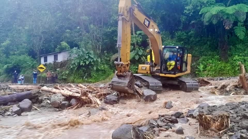 The 'large-magnitude' landslide occurred in the centre of the country in the city of Banos de Agua Santa (pic: Robert Luque via X)