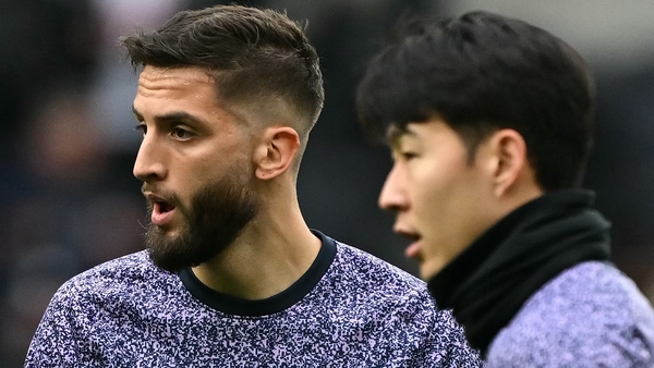 Tottenham team-mates Rodrigo Bentancur (L) and Son Heung-min