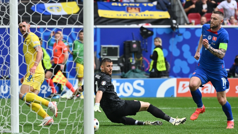 Roman Yaremchuk scores