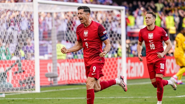 Lewandowski scored from the spot at second time of asking