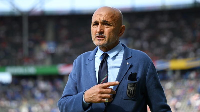 Luciano Spalletti is sticking with Italy