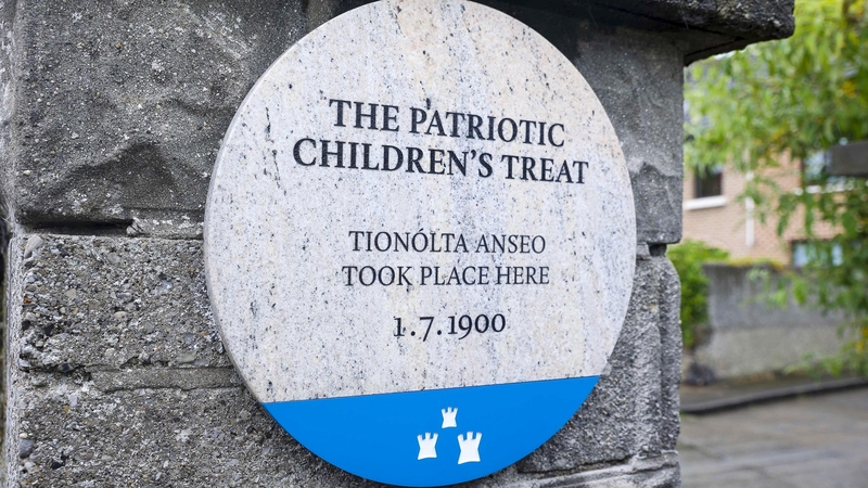 The 'Patriotic Children's Treat' was organised by nationalist women including political activist Maud Gonne in 1900