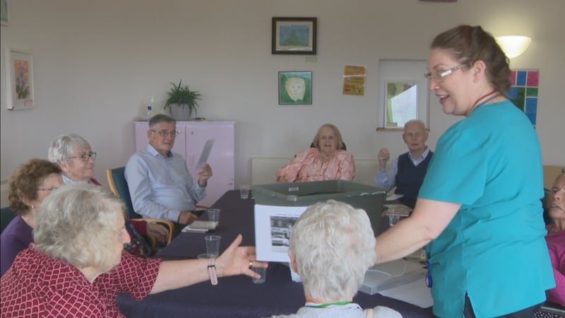Each took-kit contains 20 photographs of old Cork from the 1950s-1970s, 15 CDs featuring music that residents would have listened to, dementia-friendly books and a jigsaw