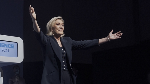 The poll shows Marine Le Pen's National Rally party winning 210 to 240 seats, down from 240-270