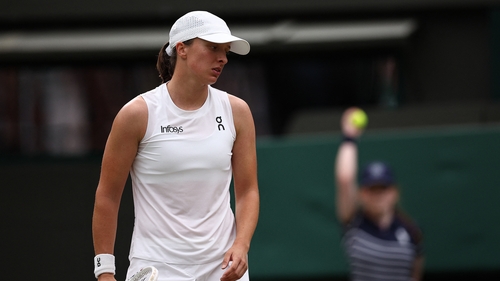 Iga felt the wrath of an impatient Wimbledon crowd