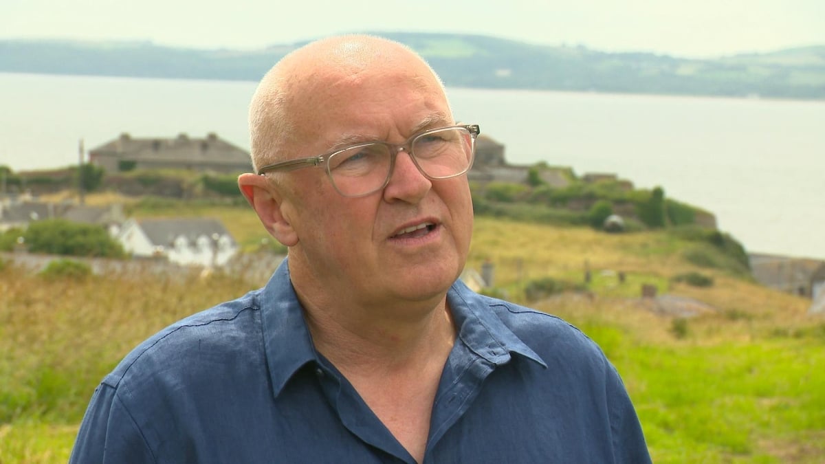 Niall Ó Muilleoir : Anailísí ar pholaitíocht na Stáit Aontaithe.