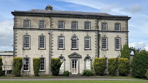 Dundrum House has a maximum capacity of 277, a department spokesperson aid