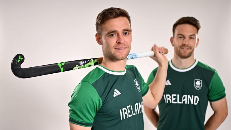 Lee Cole (L) with Jeremy Duncan