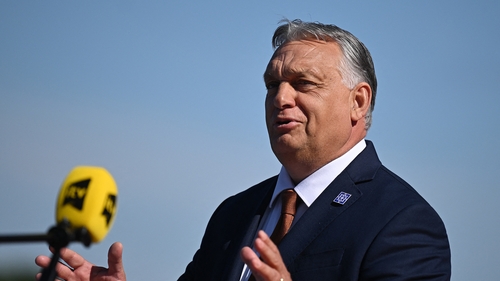 Hungarian Prime Minister Viktor Orbán called Donald Trump a 'heavyweight' and Ursula von der Leyen a 'featherweight'