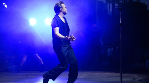 Olly Murs performing at Flackstock