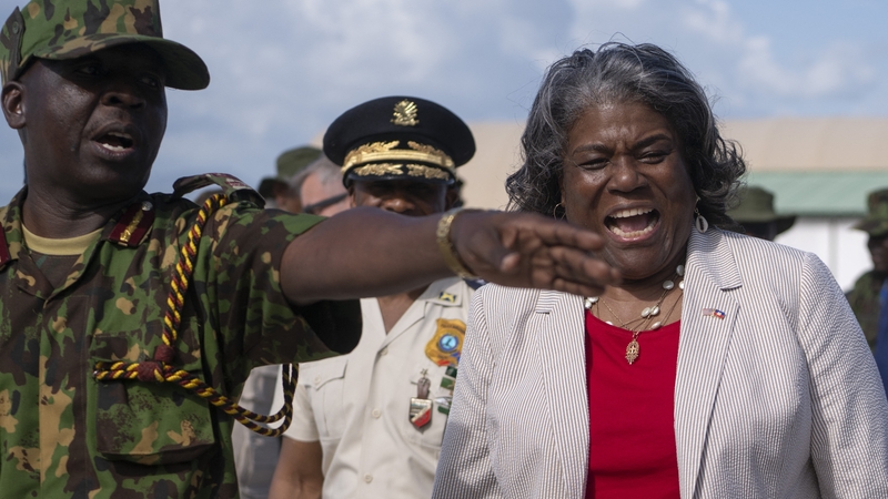 Kenyan Commander Godfrey Otunge with US UN Ambassador Linda Thomas-Greenfield near the airport in Port-au-Prince