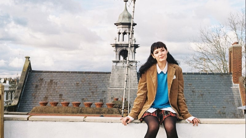 Shy: Look! She's on the roof! Photo credit: Oleksandr Ostrohliad