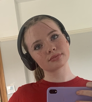 Aoileann Ní Laoire