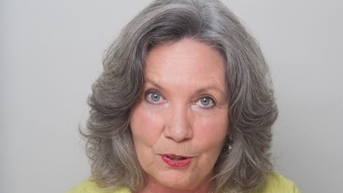 Peig Sayers, The Queen of Irish Storytellers, by Nuala Hayes