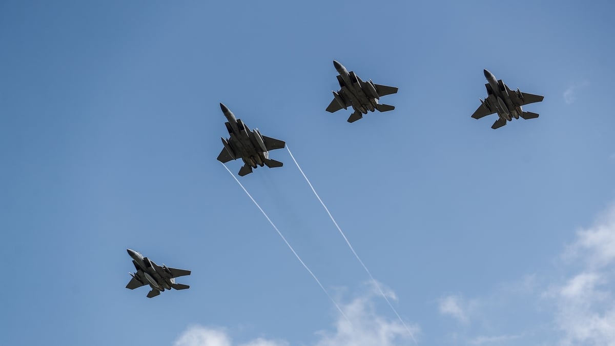 Govt. signals intention to acquire fighter jets to accompany new primary defence radar system