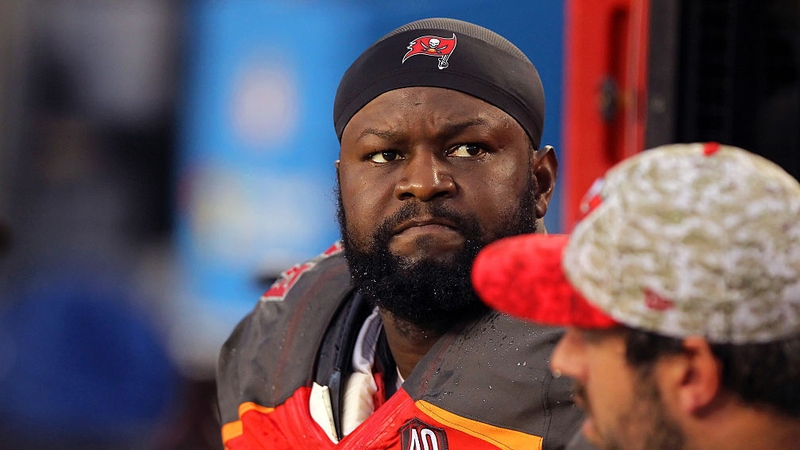 Gosder Cherilus pictured during an NFL game in 2015