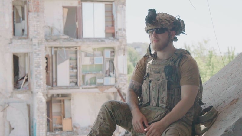 Píolóta drón ab ea Alex Ryzhuk