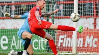 Aidan O'Brien of Shelbourne has a shot on goal