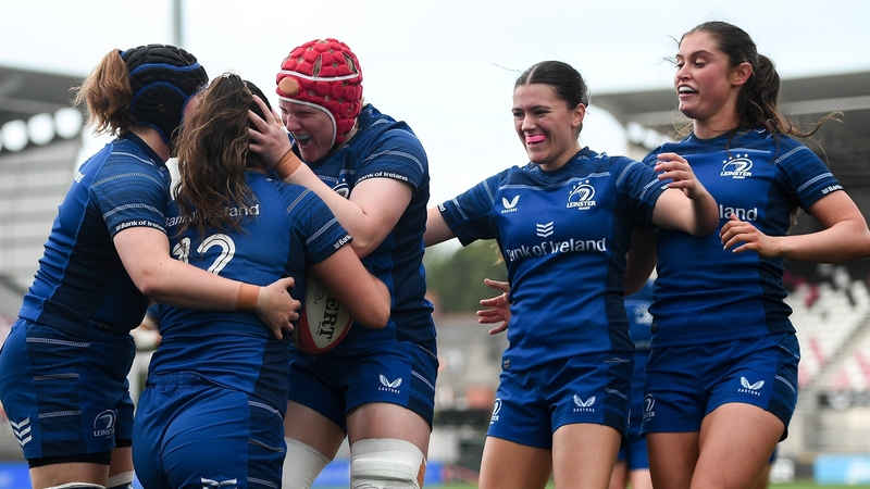 Leinster celebrate Leah Tarpey's second-half try