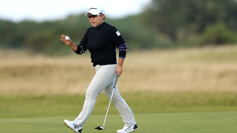 Jiyai Shin takes a one-shot lead into the final day