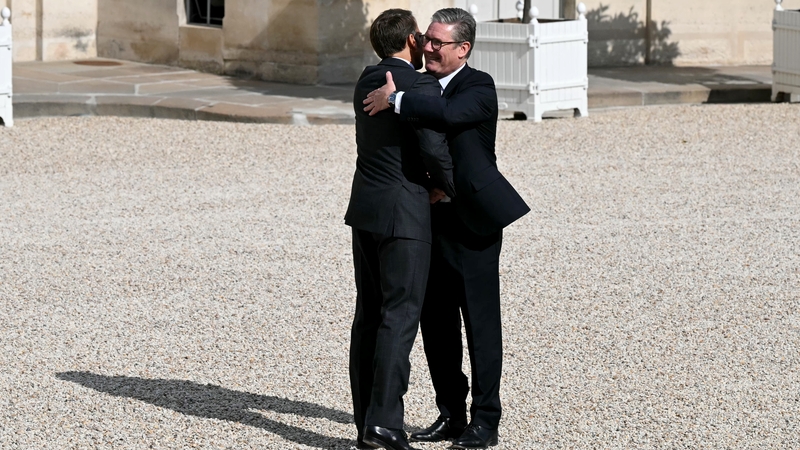 Emmanuel Macron and Keir Starmer embraced when they met today, an unusually warm reception from a French president