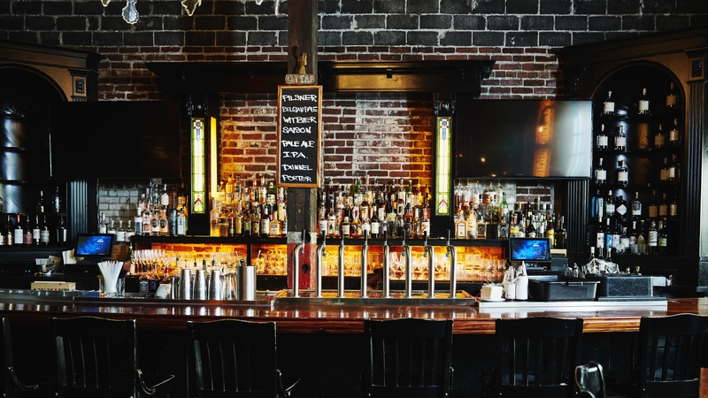 Sales in bars slumped by 13.5% on a monthly basis in July, new CSO figures show