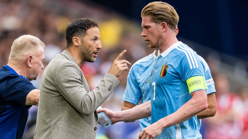 Kevin de Bruyne (R) with Belgium head coach Domenico Tedesco during Euro 2024