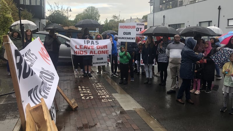 The families are no longer entitled to stay in IPAS accommodation which is needed for new applicants