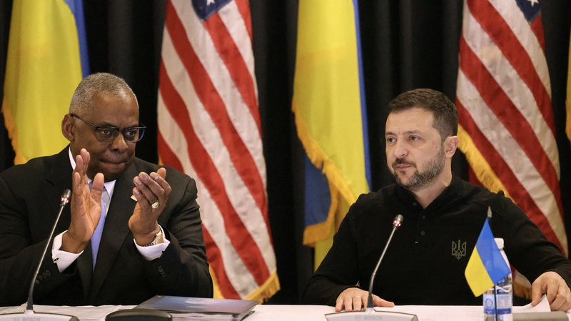 US Defense Secretary Lloyd Austin with the President of Ukraine Volodymyr Zelensky
